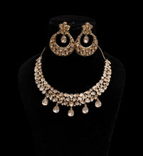 Load image into Gallery viewer, Uncut polki necklace set with earrings
