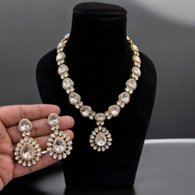 Load image into Gallery viewer, Uncut polki and jadau necklace with earrings
