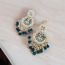 Load image into Gallery viewer, Kundan and emerald meenakari earrings
