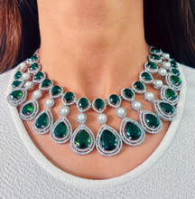 Load image into Gallery viewer, Ananya emerald and diamond necklace
