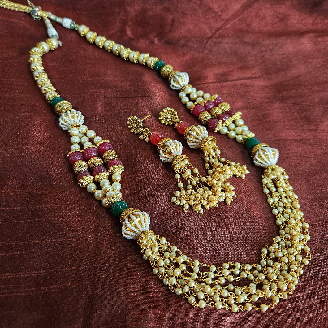 Pearl and gold temple mala