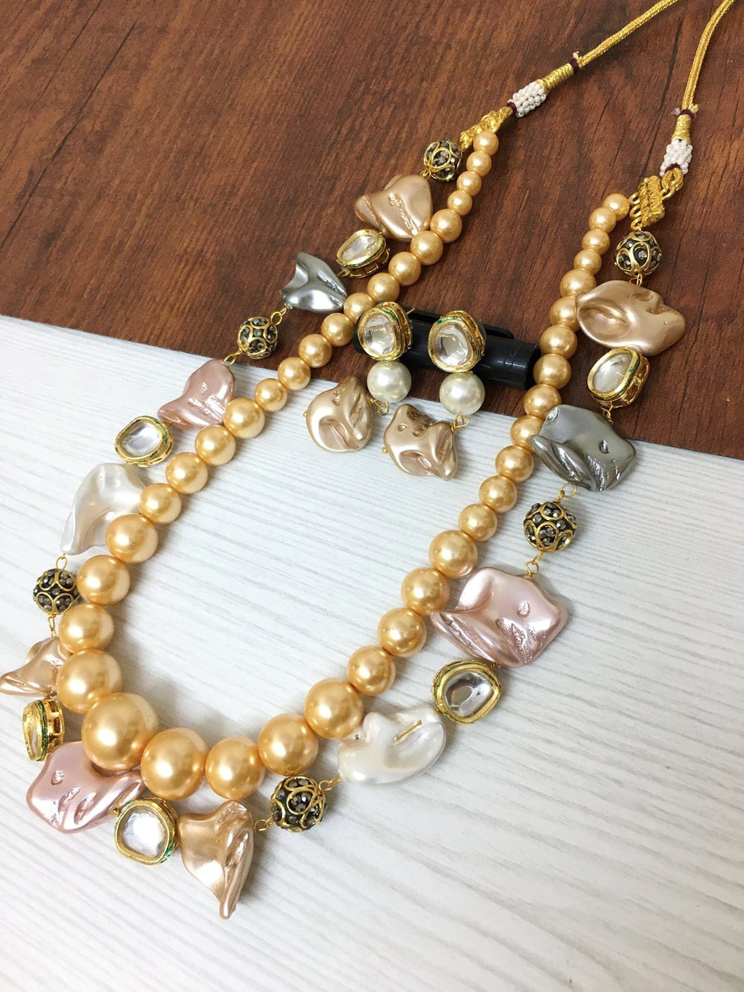 Statement pearl necklace with semi precious stones